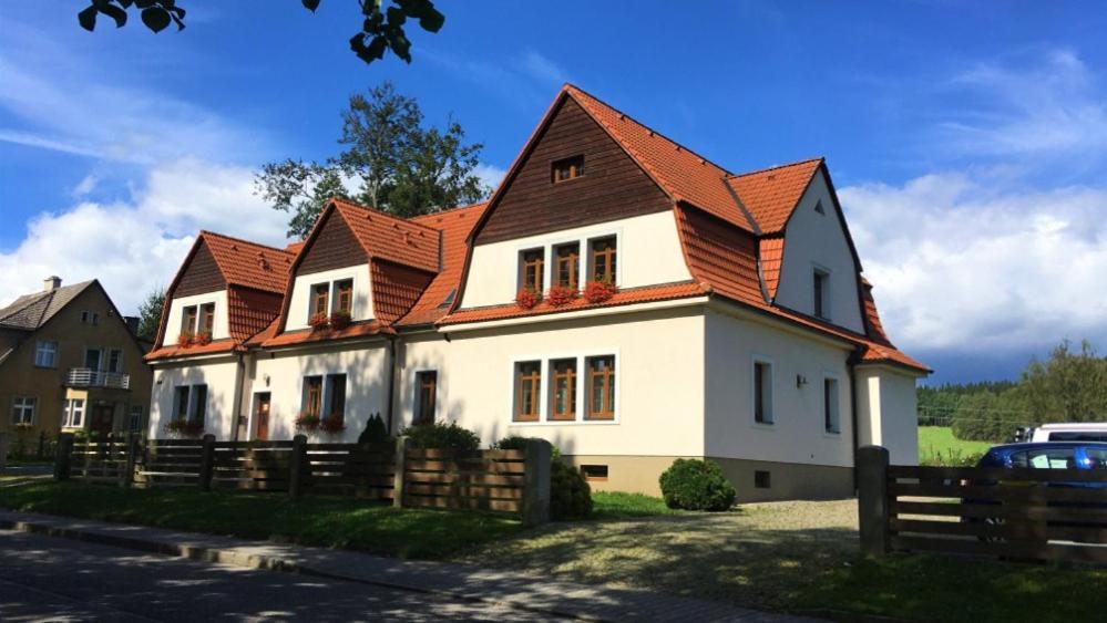 Apartmány Pod Křížovým vrchem Adršpach Exterior foto