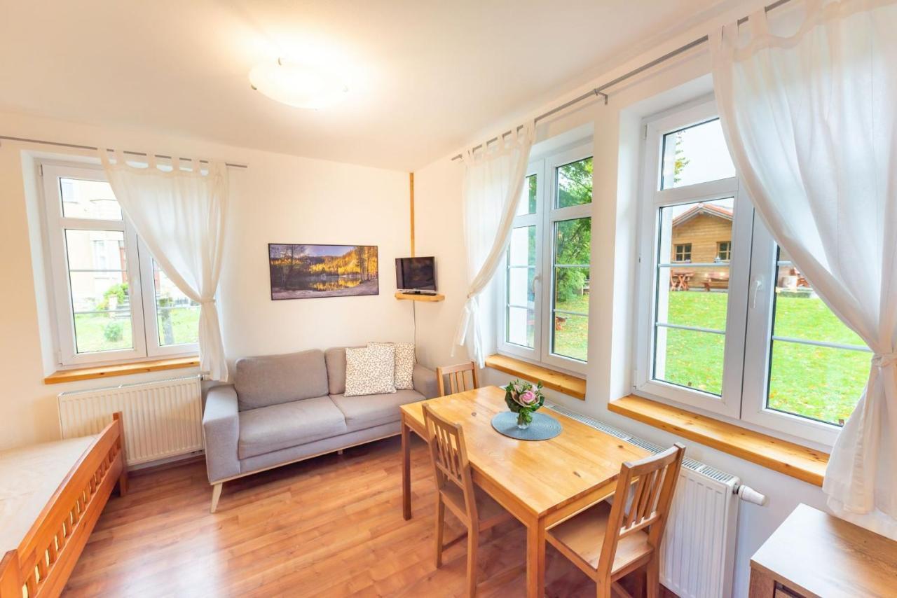 Apartmány Pod Křížovým vrchem Adršpach Exterior foto