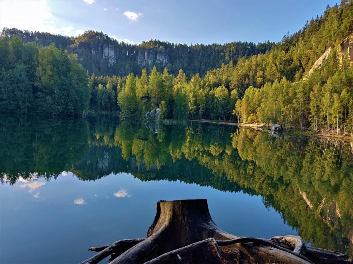 Apartmány Pod Křížovým vrchem Adršpach Exterior foto