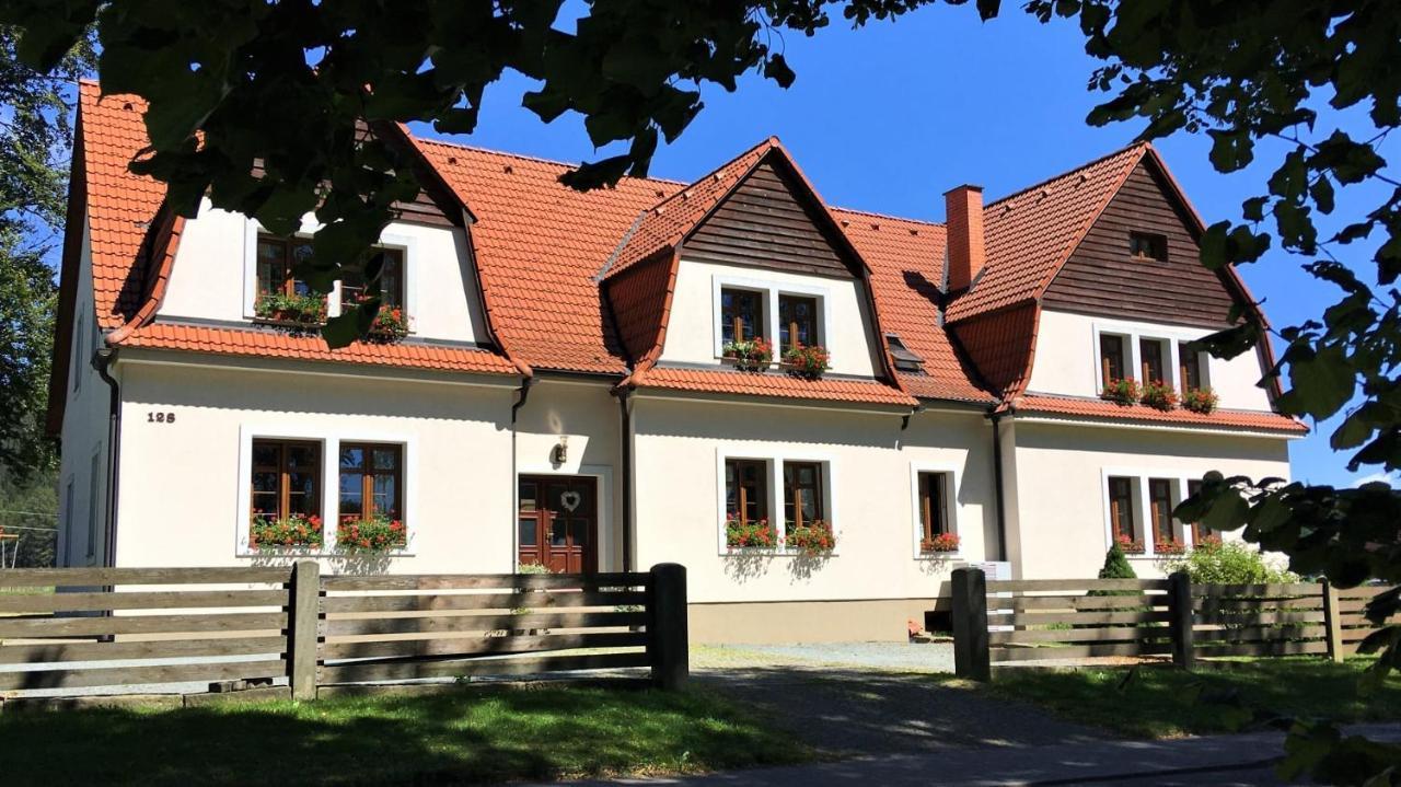 Apartmány Pod Křížovým vrchem Adršpach Exterior foto